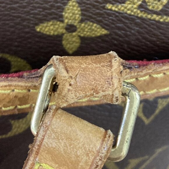 LOUIS VUITTON Coussin GM Shoulder Bag Monogram Leather Brown - Picture 12 of 16